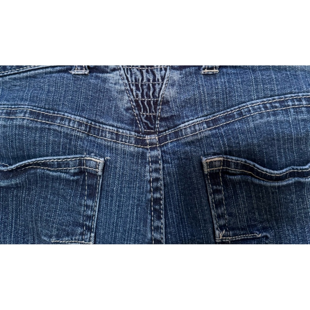 16W Ellos medium rinse women’s jeans
